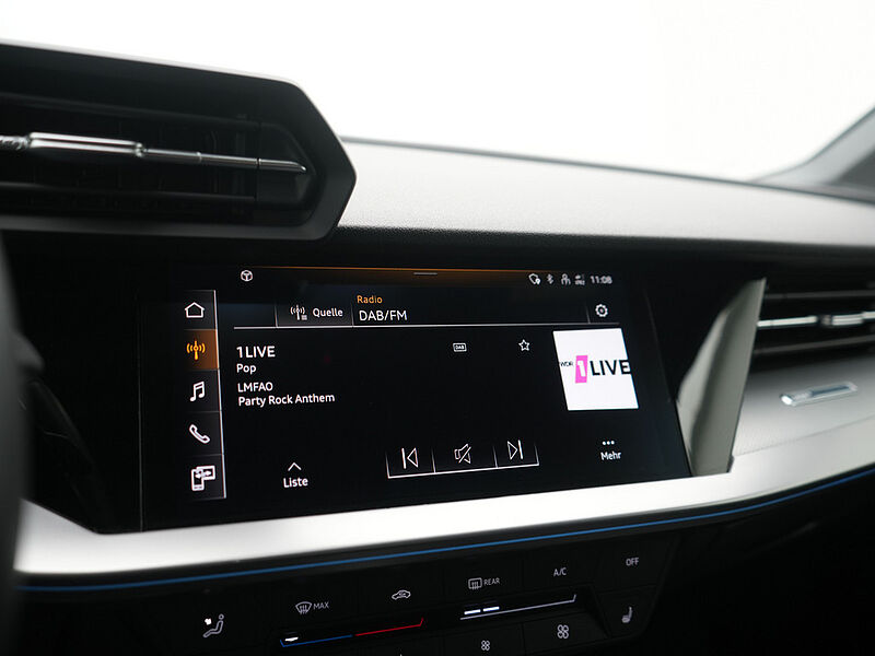 Audi A3 Limousine 30 ACC B&O KAM SHZ LED