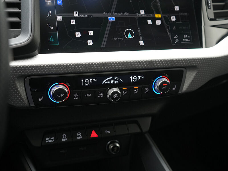 Audi A1 S TRON VIRT ACC LED KAM SHZ