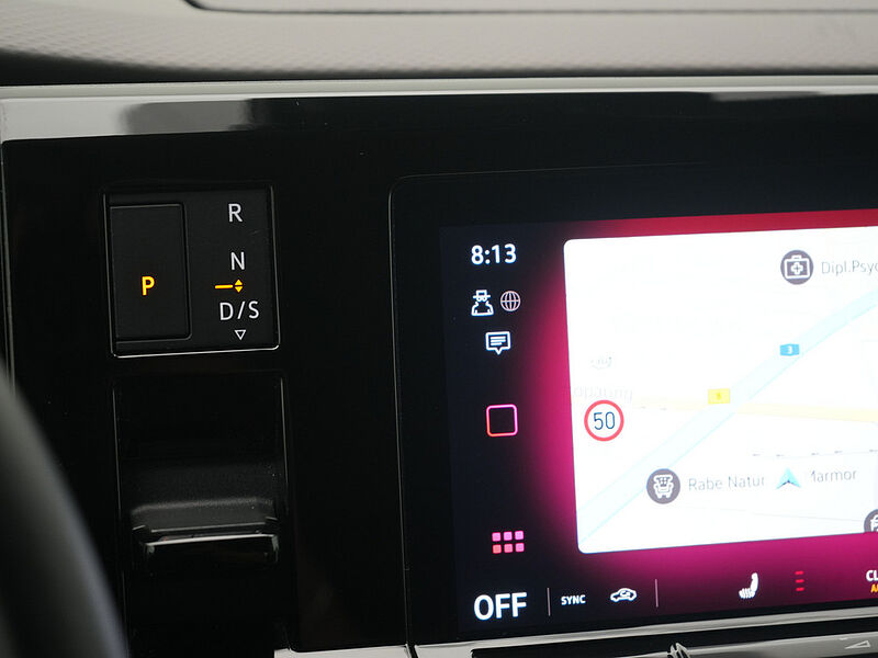 Volkswagen T7 Multivan Life NAVI VIRT SHZ KAM LED LEDER