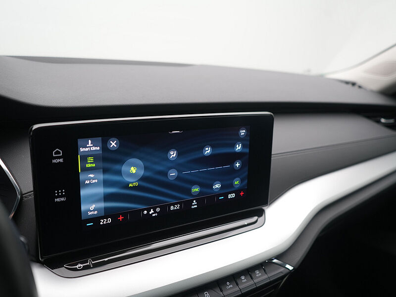 SKODA OCTAVIA Combi Ambition iV DSG NAVI AHK PANO KAM