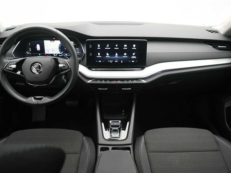 SKODA OCTAVIA Combi Ambition iV DSG NAVI AHK PANO KAM