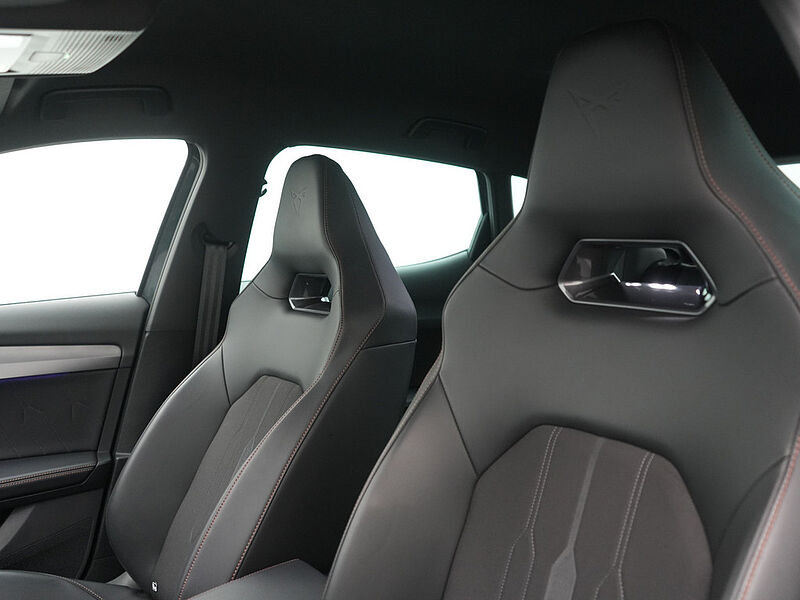 CUPRA Formentor VZ e-Hybrid DSG NAVI VIRT ACC DCC APP