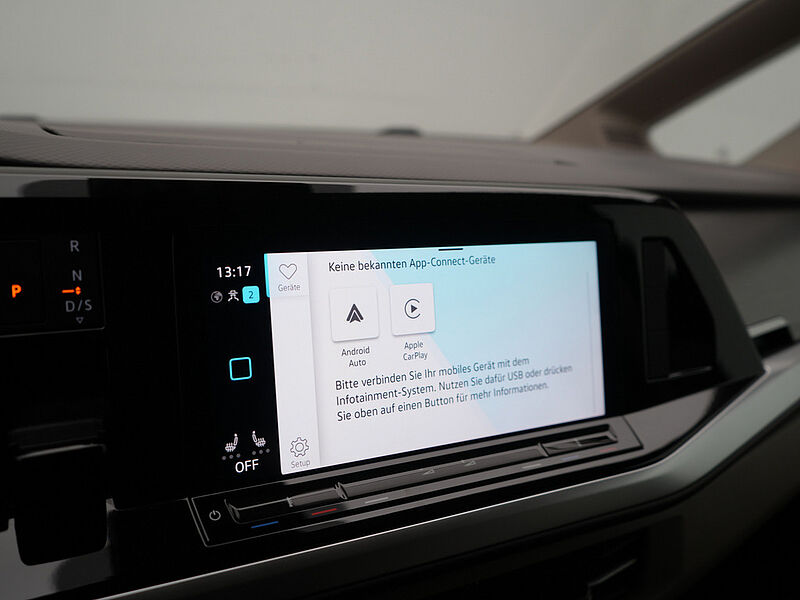 Volkswagen T7 Multivan Life NAVI VIRT SHZ KAM AHK LEDER LED