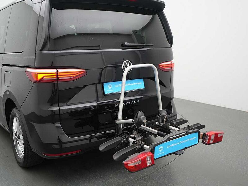 Volkswagen T7 Multivan Life NAVI VIRT SHZ KAM AHK LEDER LED