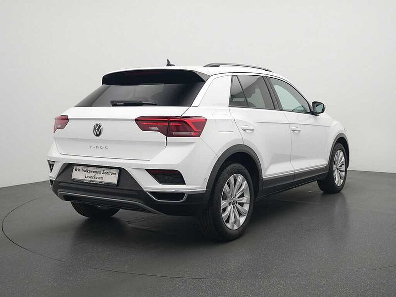 Volkswagen T-Roc Sport DSG KAM SHZ PDC LED KEYLESS NAVI