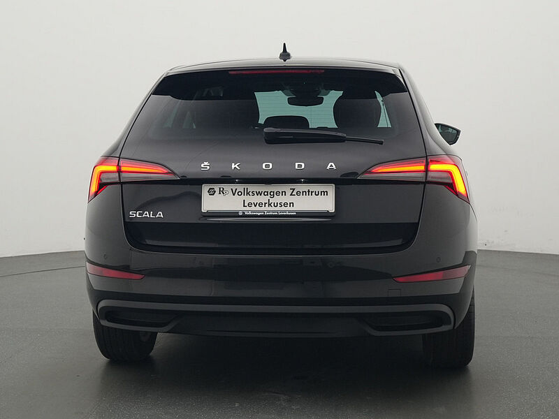 SKODA SCALA Selection VIRT LED ACC AHK SHZ CARPLAY PDC