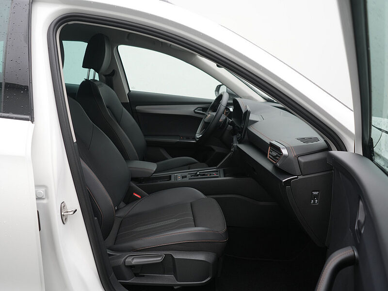 CUPRA Formentor DSG CARPLAY LED PDC SHZ VIRT ACC