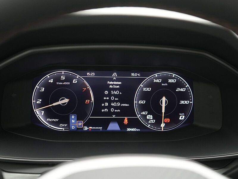 CUPRA Formentor DSG CARPLAY LED PDC SHZ VIRT ACC