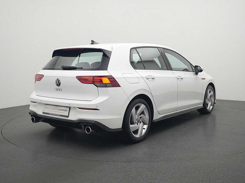 Volkswagen Golf VIII GTI DSG LED VIRT SHZ ACC PDC