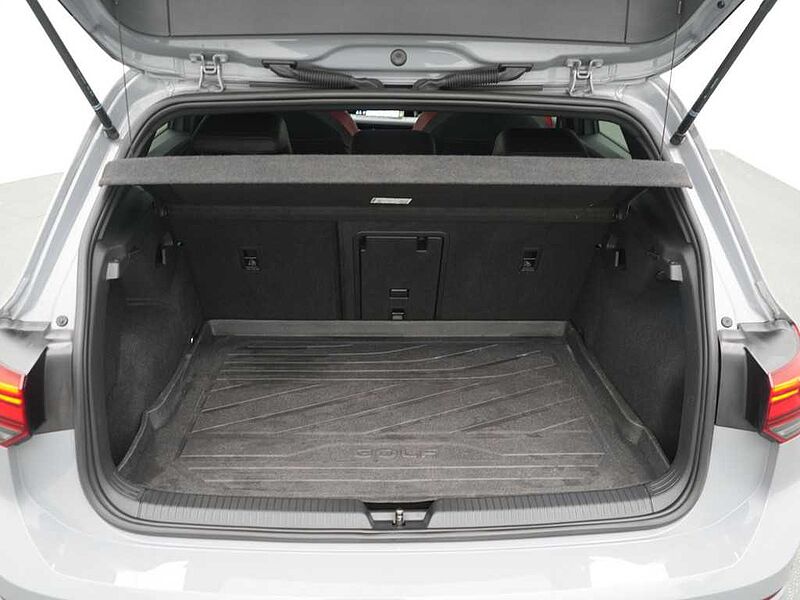 Volkswagen Golf VIII GTI Clubsport NAVI HUD H/K ACC DCC KAM