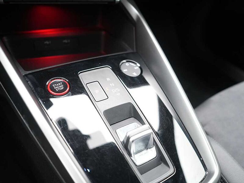 Audi RS3 Sportback LEDER B&O NAVI VIRT MATRIX RAUTE