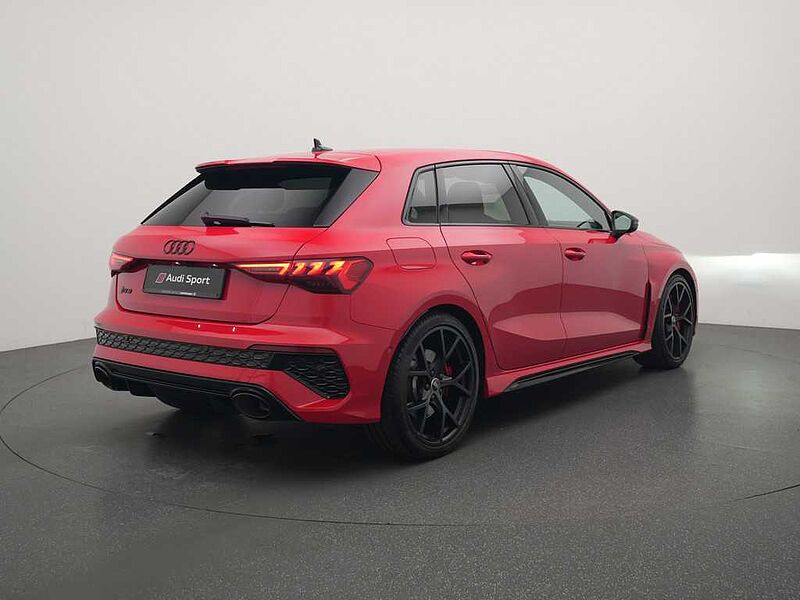 Audi RS3 Sportback LEDER B&O NAVI VIRT MATRIX RAUTE