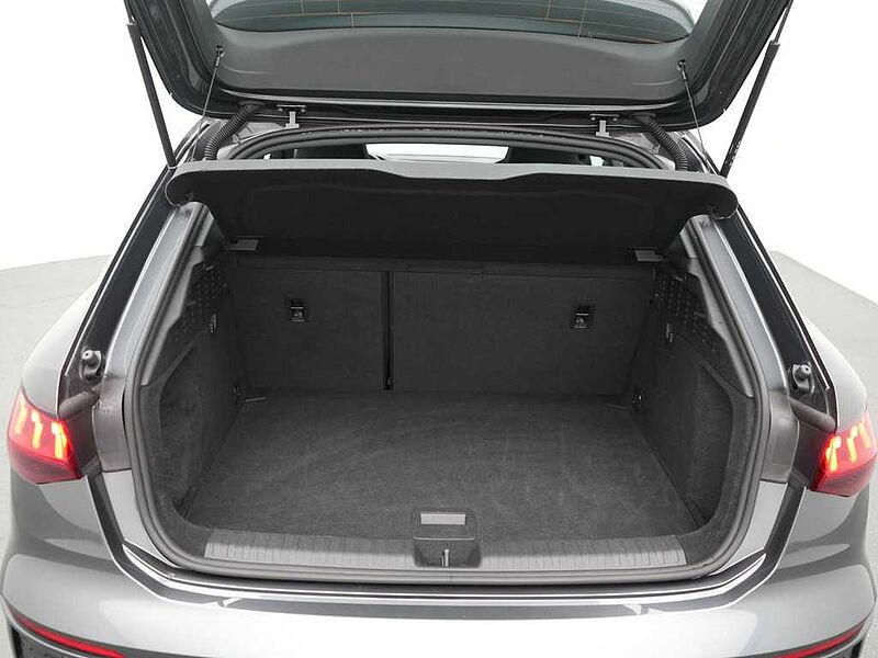 Audi A3 Sportback S line S-TRON AHK PANO NAVI B&O