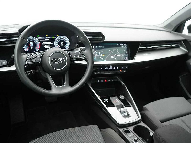 Audi A3 Sportback S line S-TRON AHK PANO NAVI B&O