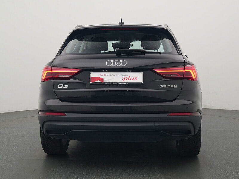 Audi Q3 35 VIRT LED SHZ PDC NAVI