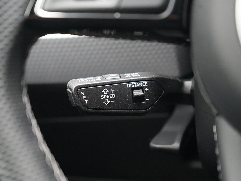 Audi A1 Sportback 35 S line NAVI VIRT ACC SHZ KAM