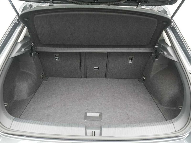 Volkswagen T-Roc Life NAVI LED AHK SHZ PDC