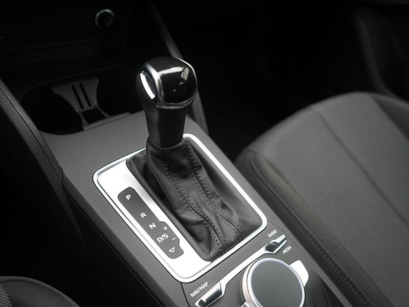 Audi Q2 NAVI STRONIC LED KLIMA