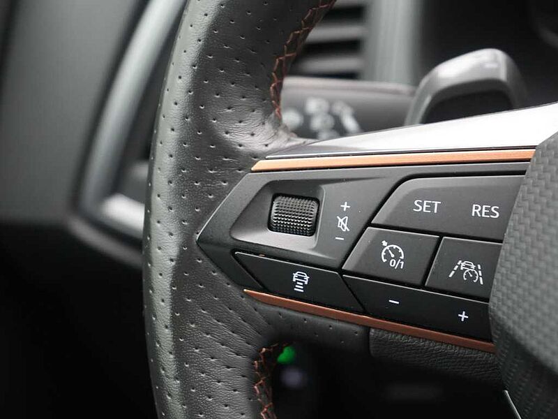 CUPRA Ateca 4Drive DSG AHK VIRT ACC KAM 360° BEATS SHZ