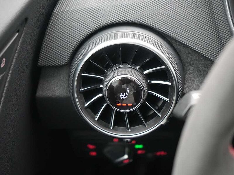 Audi TT VIRT NAVI RAUTE PDC