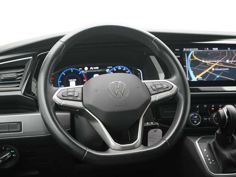 Volkswagen T6.1 Multivan ACC NAVI MEMORY AHK LEDER STANDHZ