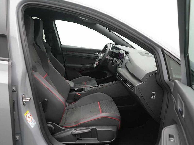 Volkswagen Golf VIII GTI Clubsport MATRIX SHZ KAM PDC ACC