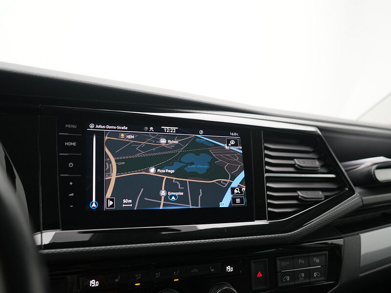 Volkswagen T6.1 Multivan Generation Six AHK NAVI STANDHZ