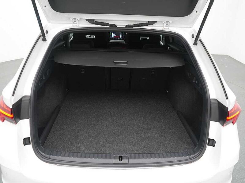 SKODA OCTAVIA Combi RS DSG LED SHZ VIRT APP PDC KLIMA