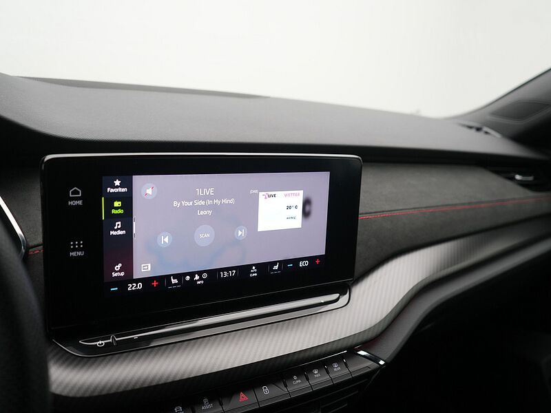 SKODA OCTAVIA Combi RS DSG LED SHZ VIRT APP PDC KLIMA