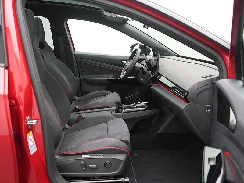 Volkswagen ID.5 GTX KAM 360° KEYLESS VIRT CARPLAY SHZ LED