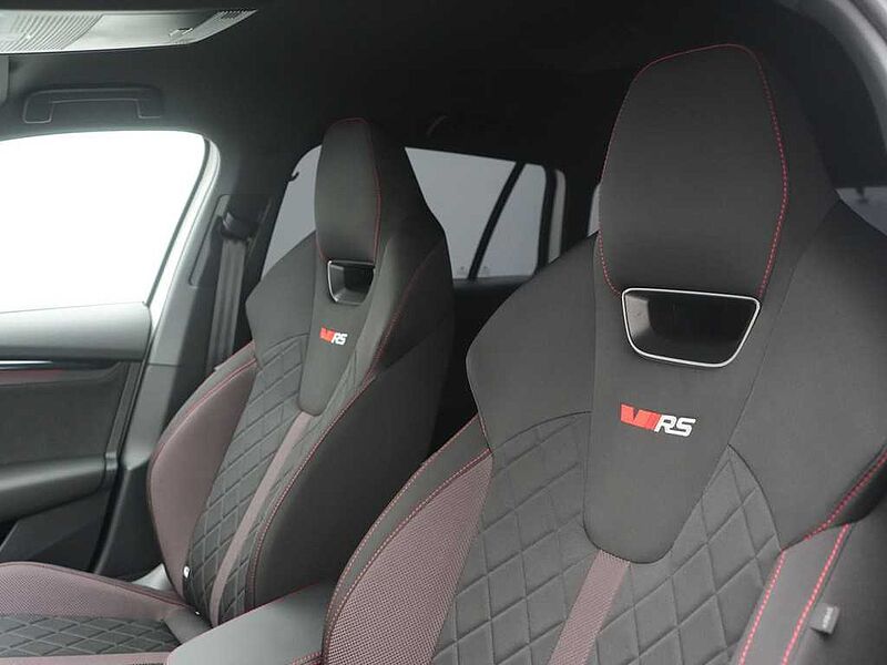 SKODA OCTAVIA Combi RS iV DSG LED VIRT APP CONNECT SHZ