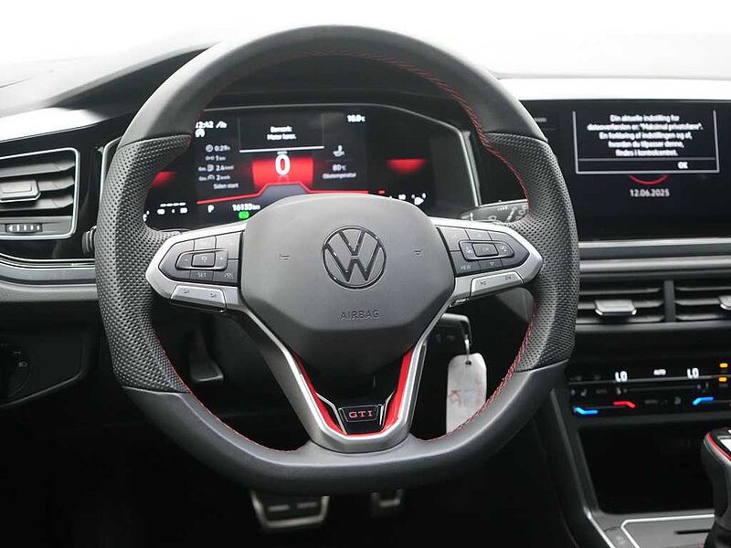 Volkswagen Polo GTI DSG ACC VIRT MATRIX SHZ PDC