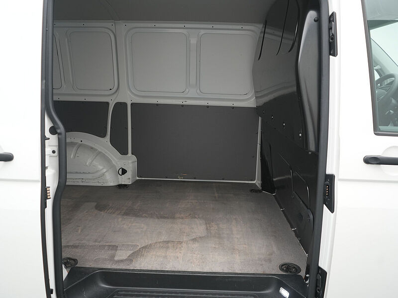 Volkswagen T6.1 Transporter Kasten PORT NAVI KLIMA PDC