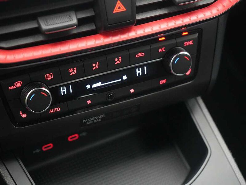 SEAT Ibiza FR LED VIRT PDC APP CONNECT NAVI SHZ