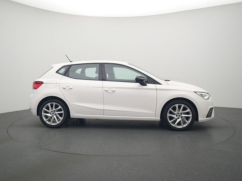 SEAT Ibiza FR LED VIRT PDC APP CONNECT NAVI SHZ