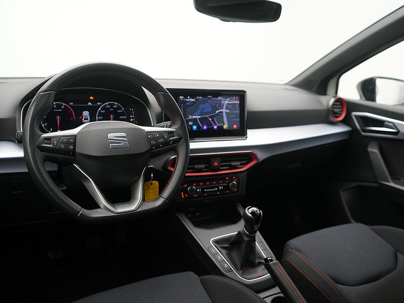 SEAT Ibiza FR NAVI VIRT APP CONNECT SHZ LED PDC