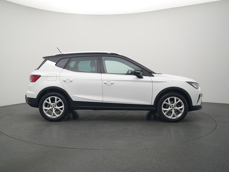 SEAT Arona FR LED DSG SHZ KAM ACC PDC