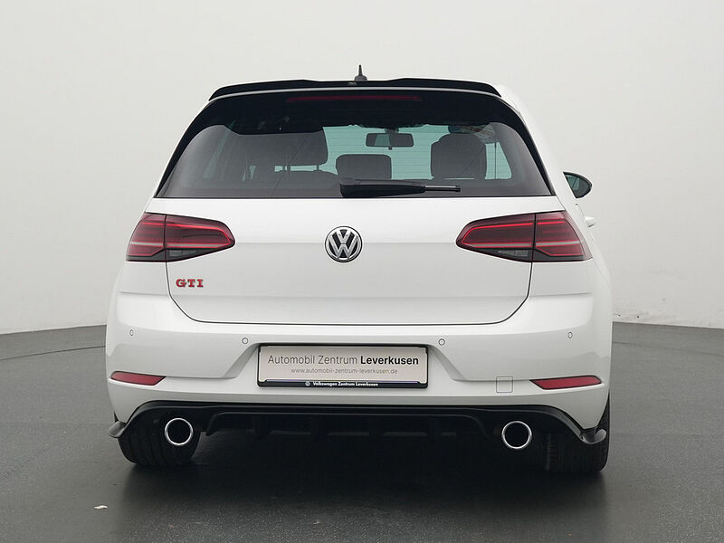 Volkswagen Golf VII PANO LEDER LED SHZ PDC