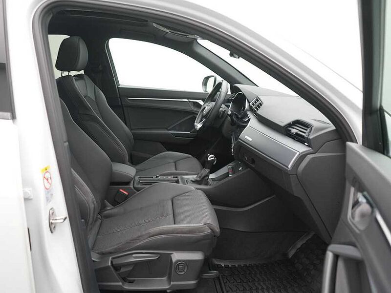 Audi Q3 LED KAM AHK ACC SHZ PDC