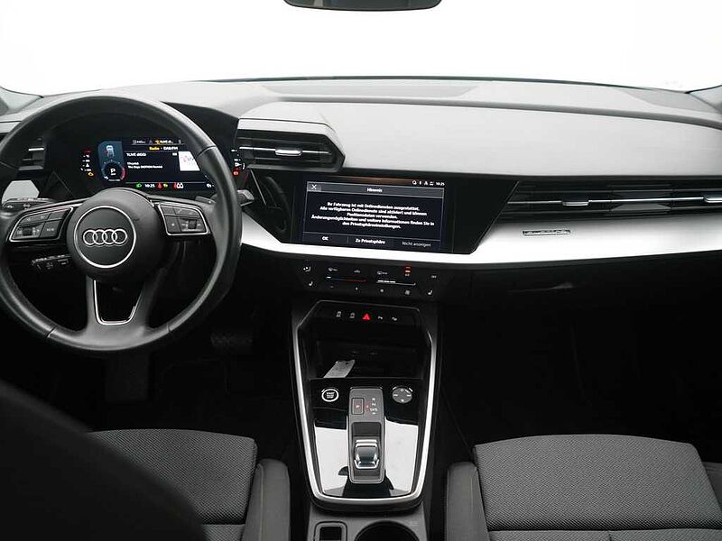 Audi A3 Sportback 40 quattro advanced LED AHK SHZ PDC