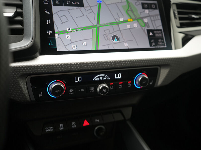 Audi A1 Sportback 35 S line LED KAM SHZ ACC PDC