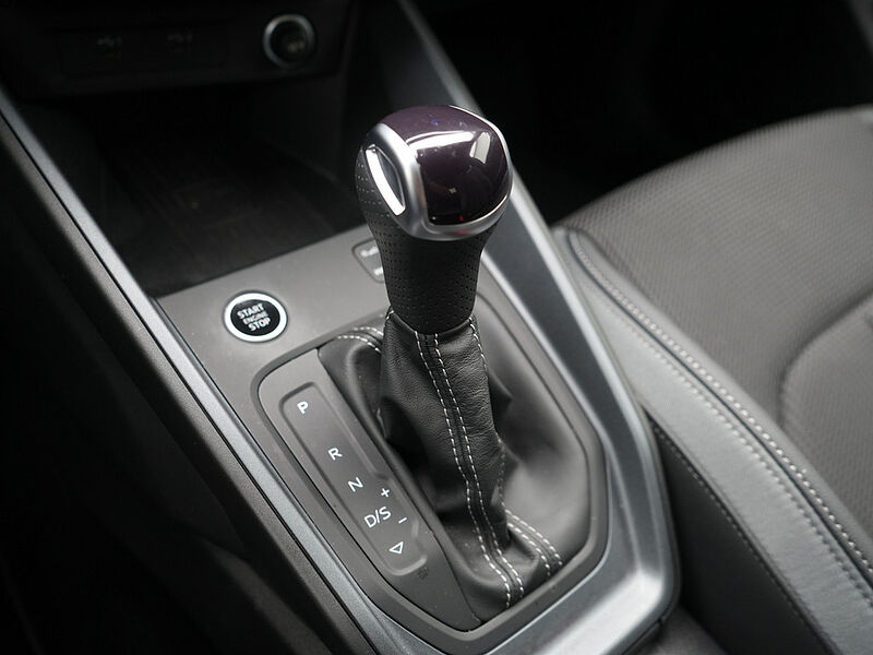 Audi A1 Sportback 35 S line LED KAM SHZ ACC PDC