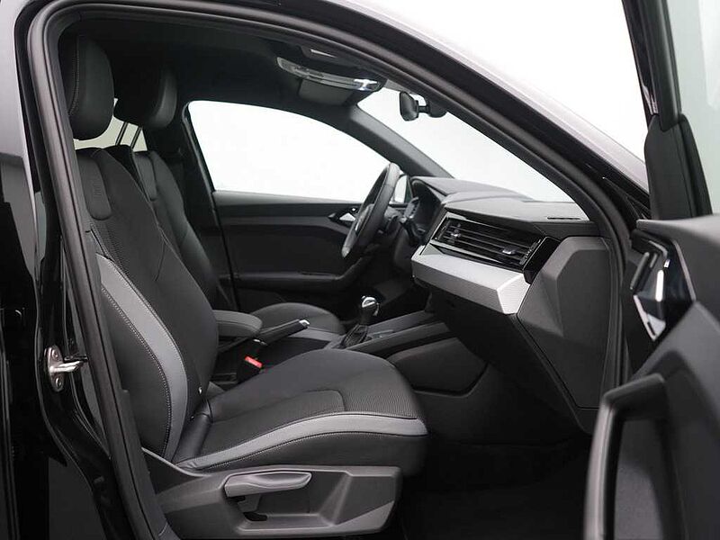 Audi A1 Sportback 35 S line LED KAM SHZ ACC PDC