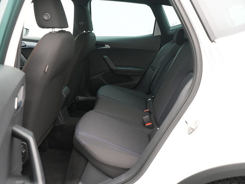 SEAT Arona FR DSG AHK ACC CARPLAY SHZ NAVI VIRT KAM