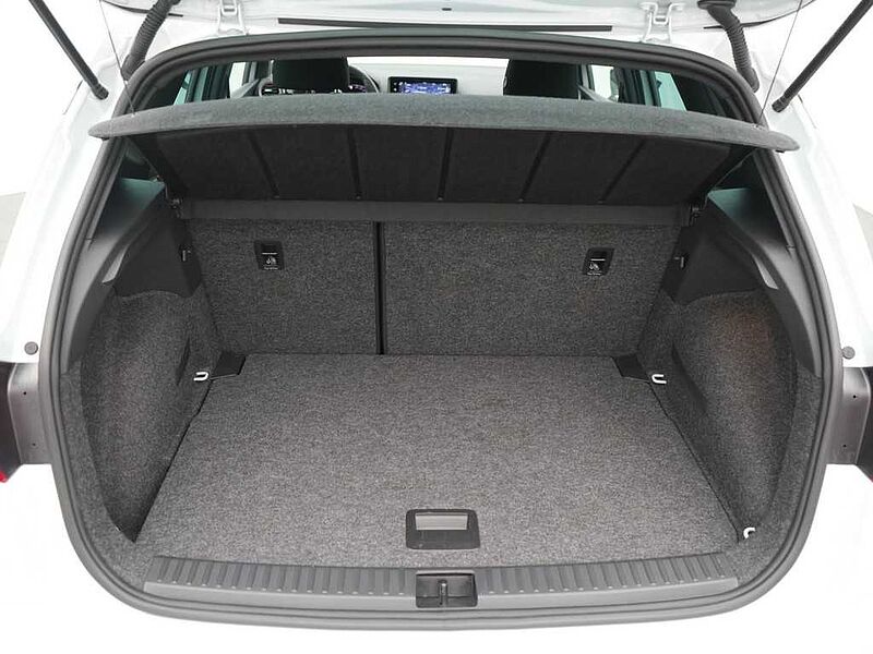 SEAT Arona FR DSG AHK ACC CARPLAY SHZ NAVI VIRT KAM