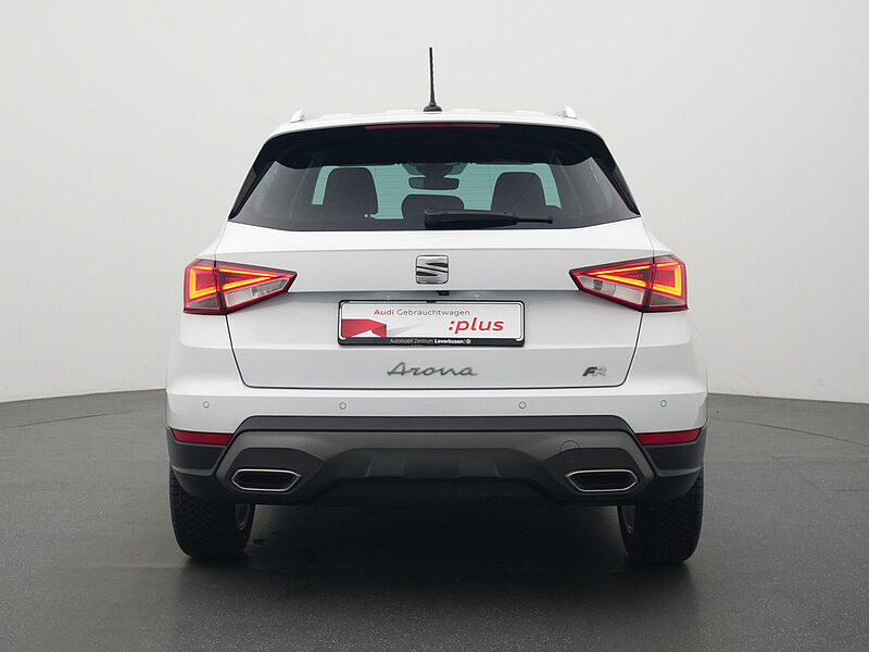 SEAT Arona FR DSG AHK ACC CARPLAY SHZ NAVI VIRT KAM