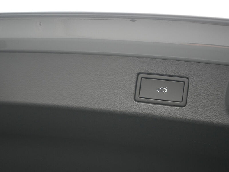 Volkswagen Arteon SB R-Line KEYLESS CARPLAY PANO SHZ LED