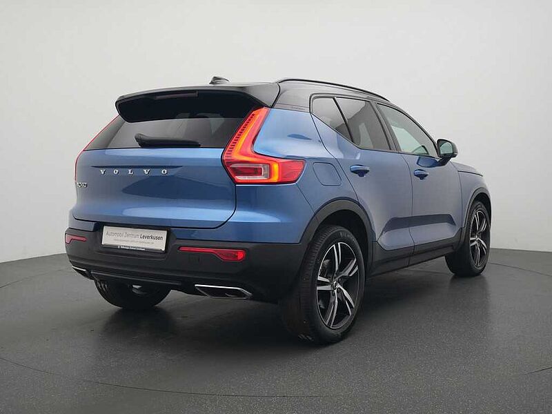 Volvo XC40 T4 R-Design LED AHK KAM SHZ PDC
