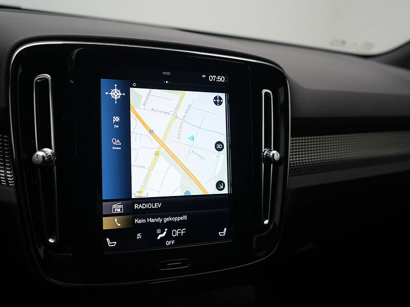 Volvo XC40 T4 R-Design LED AHK KAM SHZ PDC