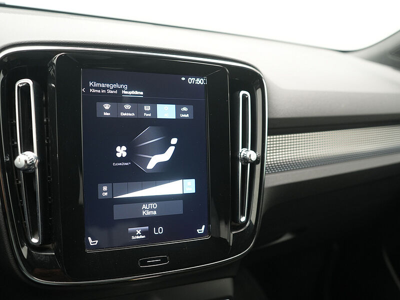 Volvo XC40 T4 R-Design LED AHK KAM SHZ PDC